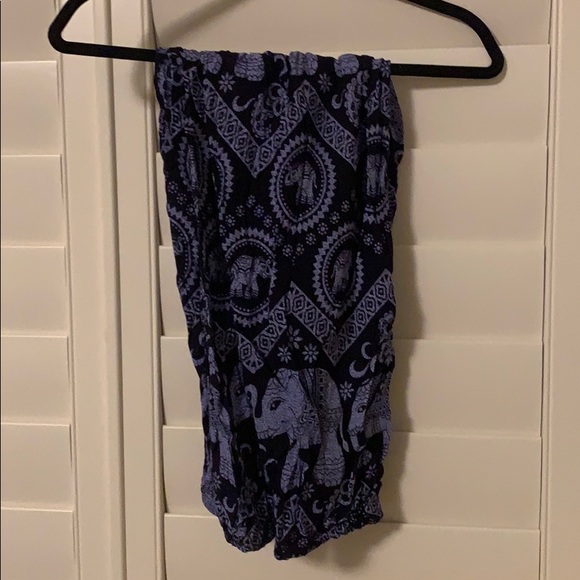 Elephant pants - Picture 1 of 3
